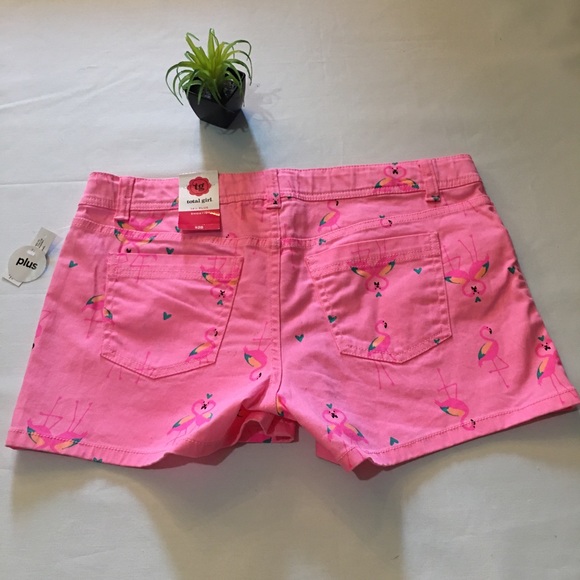 Total Girl Shortie - Picture 3 of 8